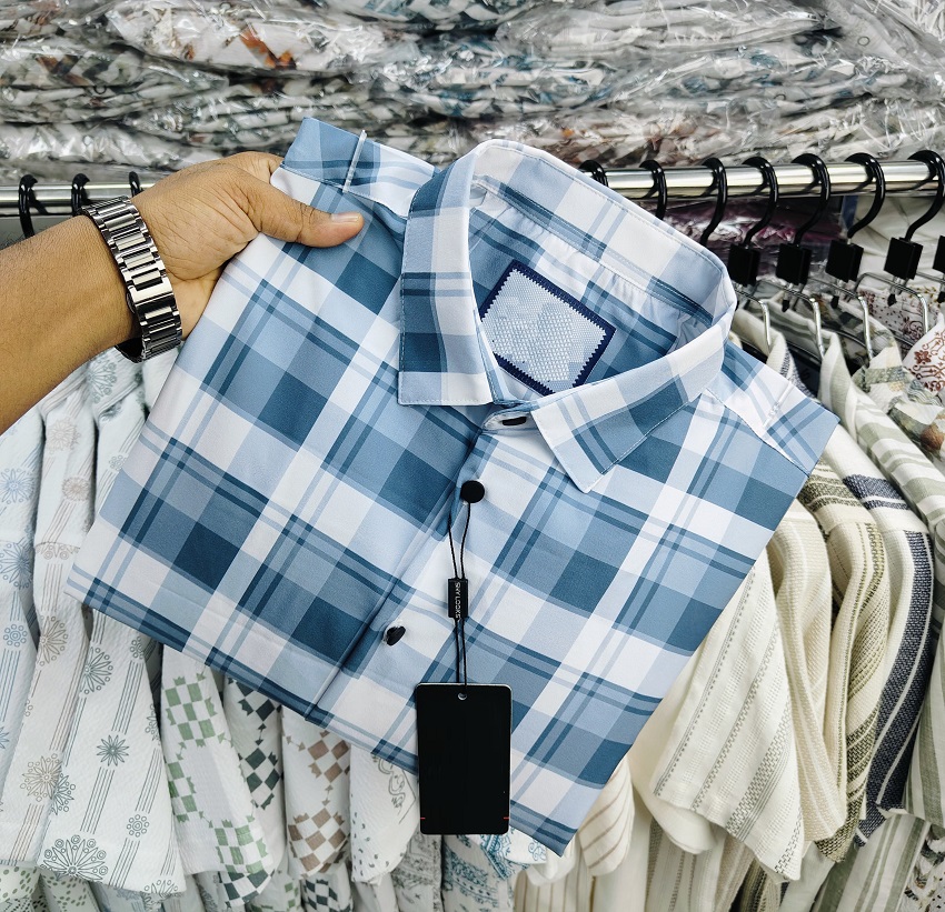 China Magnet Stretched Full Sleeve Shirt 21620
