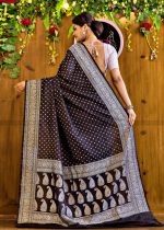 Dhupiyan Sharee with Blouse Piece 20813 - Image 2