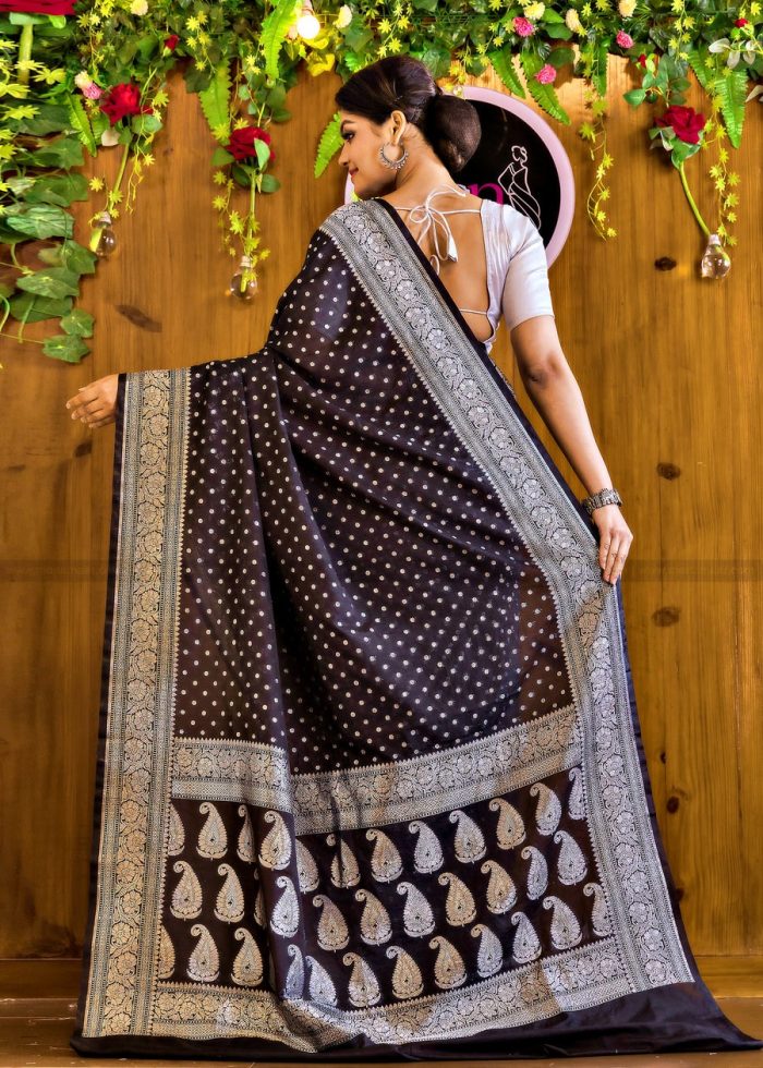 Dhupiyan Sharee with Blouse Piece 20813 - Image 2